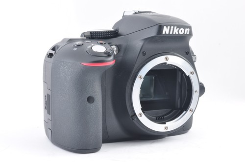 "Near Mint" Nikon D5300 2Lens (AF-P 18-55mm, AF-S 55-200mm) Shot 4470 #470 - Picture 4 of 18