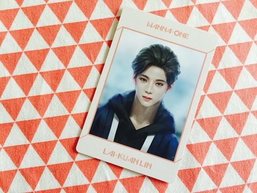 Wanna one  Special Album 1st album photocard magnet - Bild 14 von 15