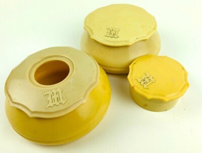 Ivory Pyralin Du Barry Vanity Set 3 Pieces Monogramed 1920s Bakelit Celluloid