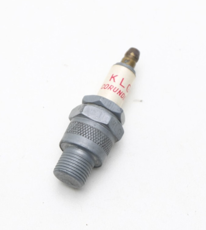 Klg Corundite  Car Spark Plug  Works Great!rare!
