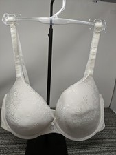 Maidenform 38D Love The Lift Embellished Demi T-Shirt Bra 09473 WH Pre Owned