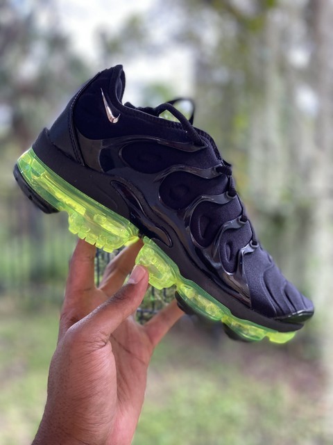 vapormax plus ebay