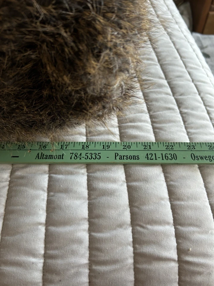 Two Large Fur Like 20”x20”x8” Throw Pillows Duck Down Filled Zipper Closure - Image 4 of 4