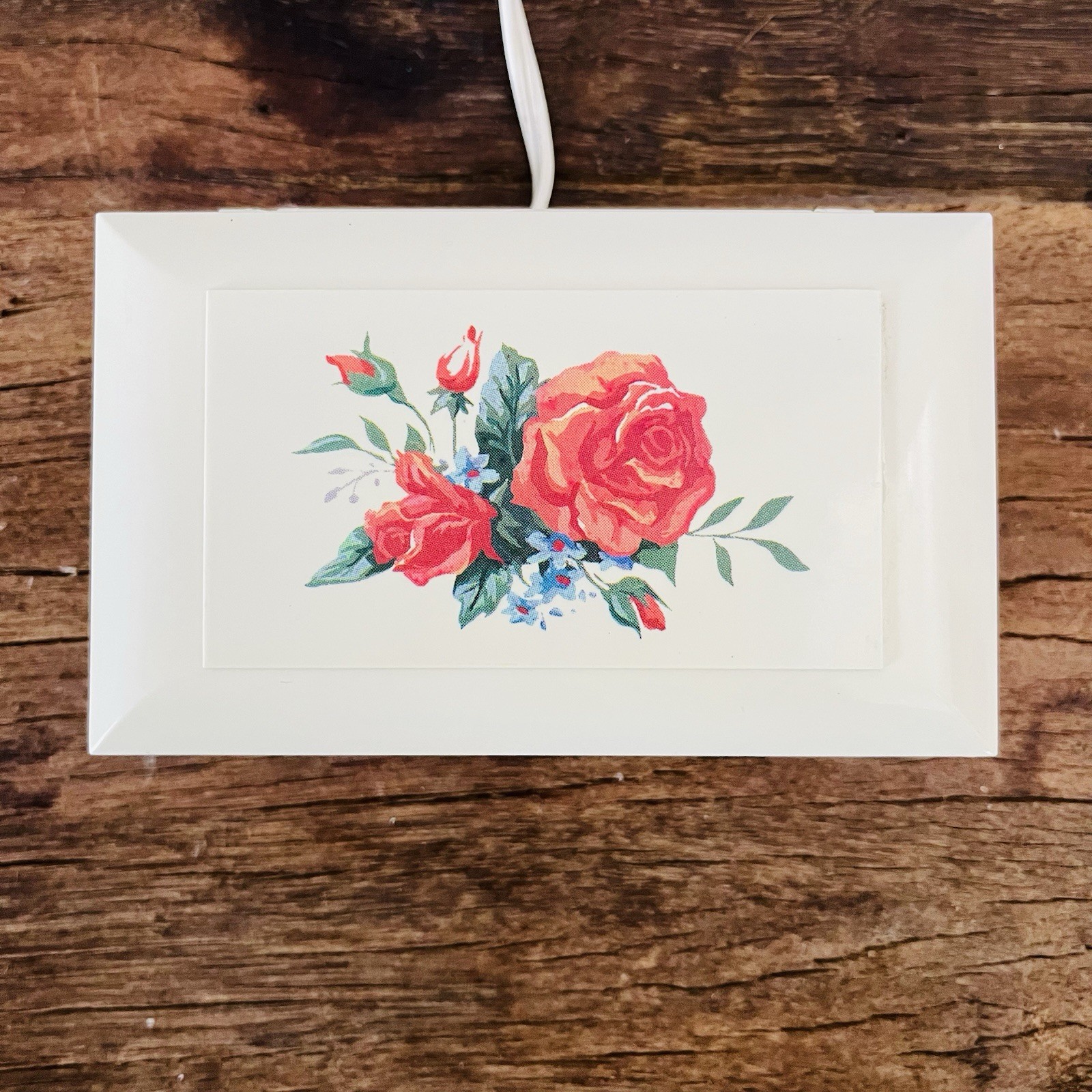 Vintage Floral Box Electronic Clock Digital Alarm Clock Spartus Classic 