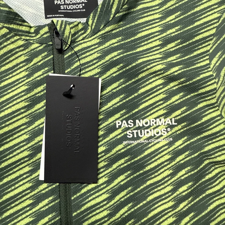 Camiseta Pas Normal Studios Solitude talla XL Foto 2 de 4