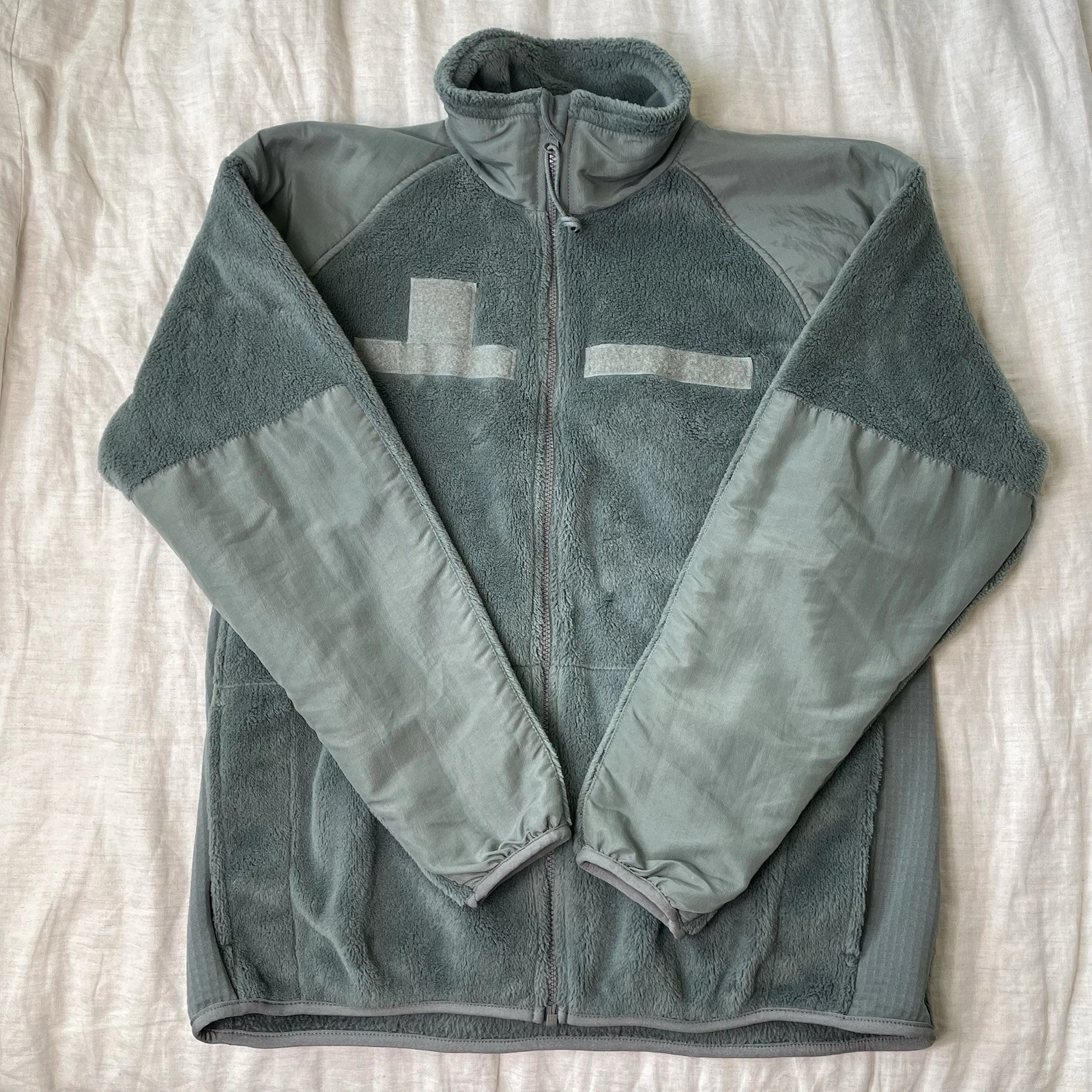 Mint Gen III Cold Weather Polartec Full Zip Fleece Jacket Medium Made In USA
Opens in a new window o
