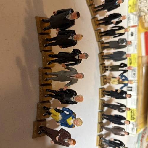 Marx Presidents Vintage 1960's Figurine Set Of 40 Various Complete Set