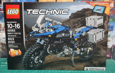 LEGO TECHNIC: BMW R 1200 GS Adventure (42063) NEW