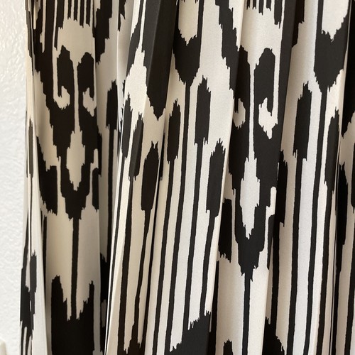 LANDS' END Womens Ikat Pleated Skirt Size 12 Black White Zipper Opening NWOT - Picture 2 of 6