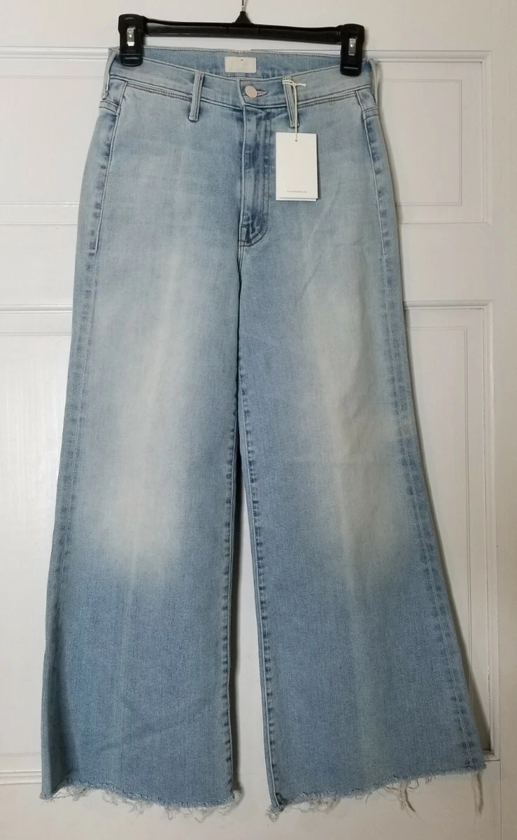 Mother Denim Swooner Roller Crop Fray Jean in When In Home Size 26