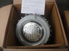 Emerson Appleton CMLED15G5BU Codemaster explosion proof LED LIGHT Fixture