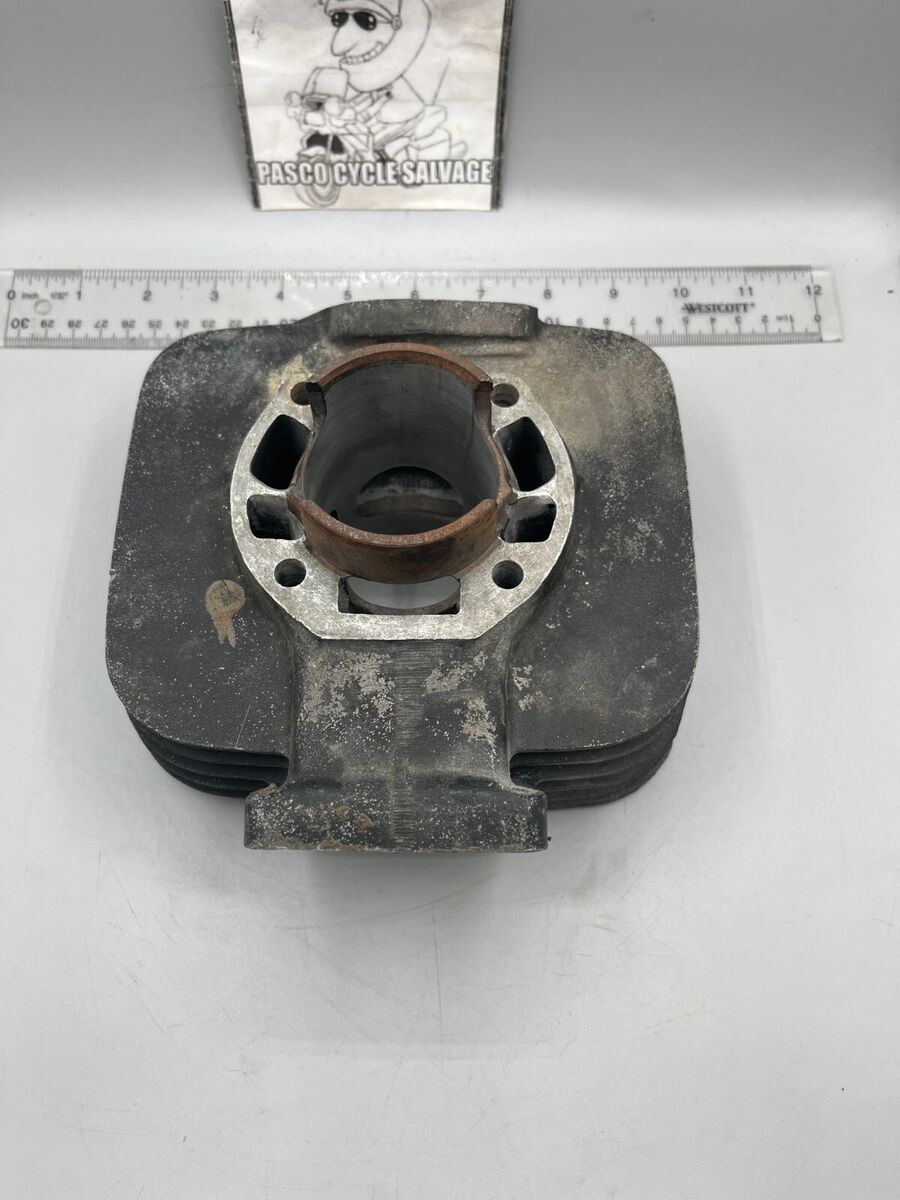 YAMAHA 親密 1998SuperJet700 CYLINDER 1 (部品番号61X-11311-00 YAMAHA 親密 1998SuperJet700 CYLINDER 1 (部品番号61X-11311-00