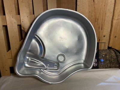 Vintage 1979 Wilton Aluminum Football Helmet Cake Pan #502-2723