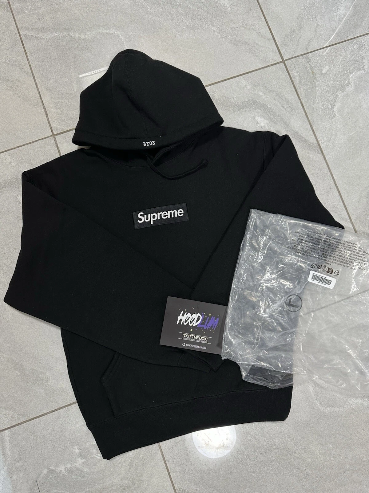 PRÊT À ÊTRE EXPÉDIÉ ✅   Logo Supreme Box à capuche 2024   MOYEN BLACM