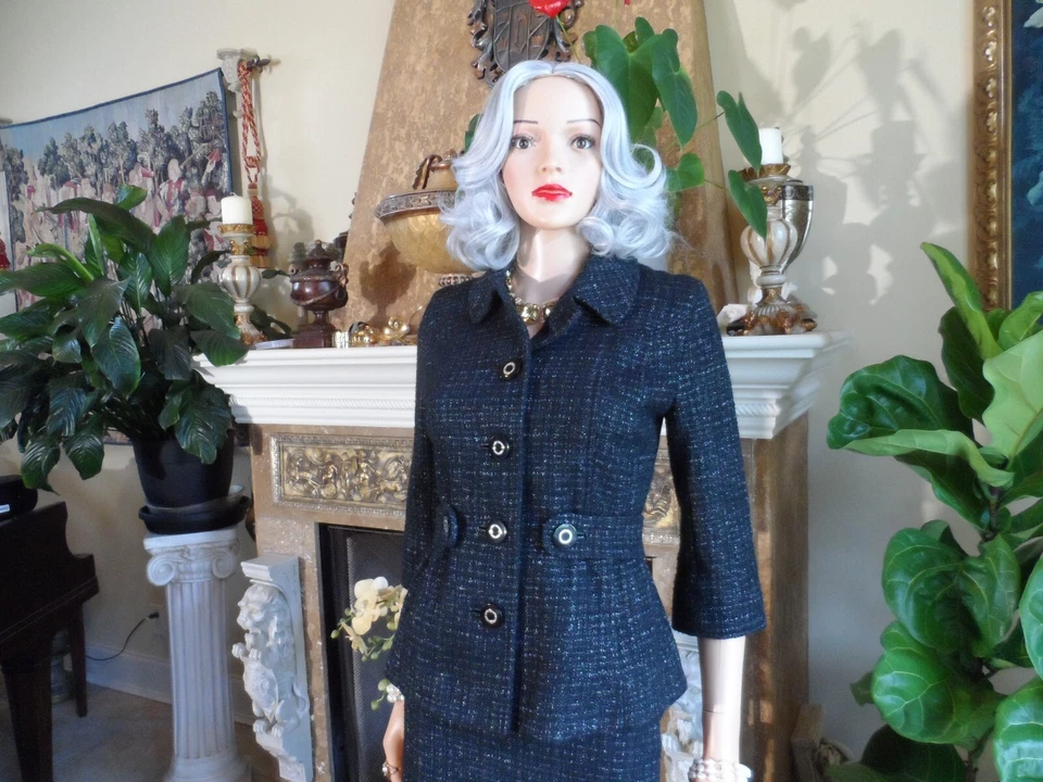 Terno saia tweed Tory Burch preto com fios metálicos prata tamanho 4 - Imagem 4 de 4