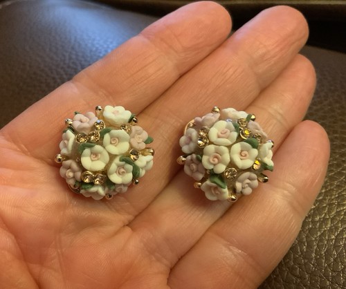 Anthropologie Flower Earrings Wedding Bouquet Boho Gold Ceramic Victorian VTG CZ - Picture 5 of 6