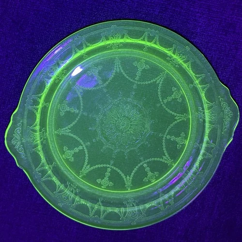 1 Chip Uranium Anchor Hocking 11.5” Handled Cake Plate Depression Glass