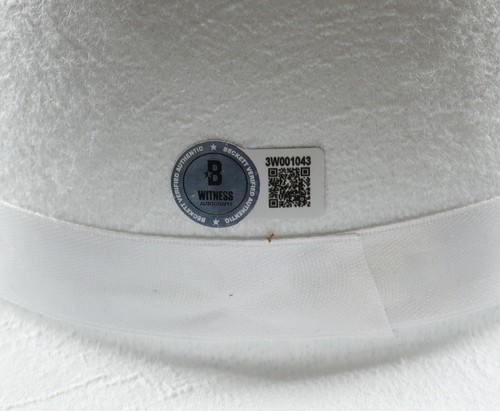 ALICE COOPER AUOGRAPHED WHITE TOP HAT BECKETT WITNESSED - Picture 3 of 3