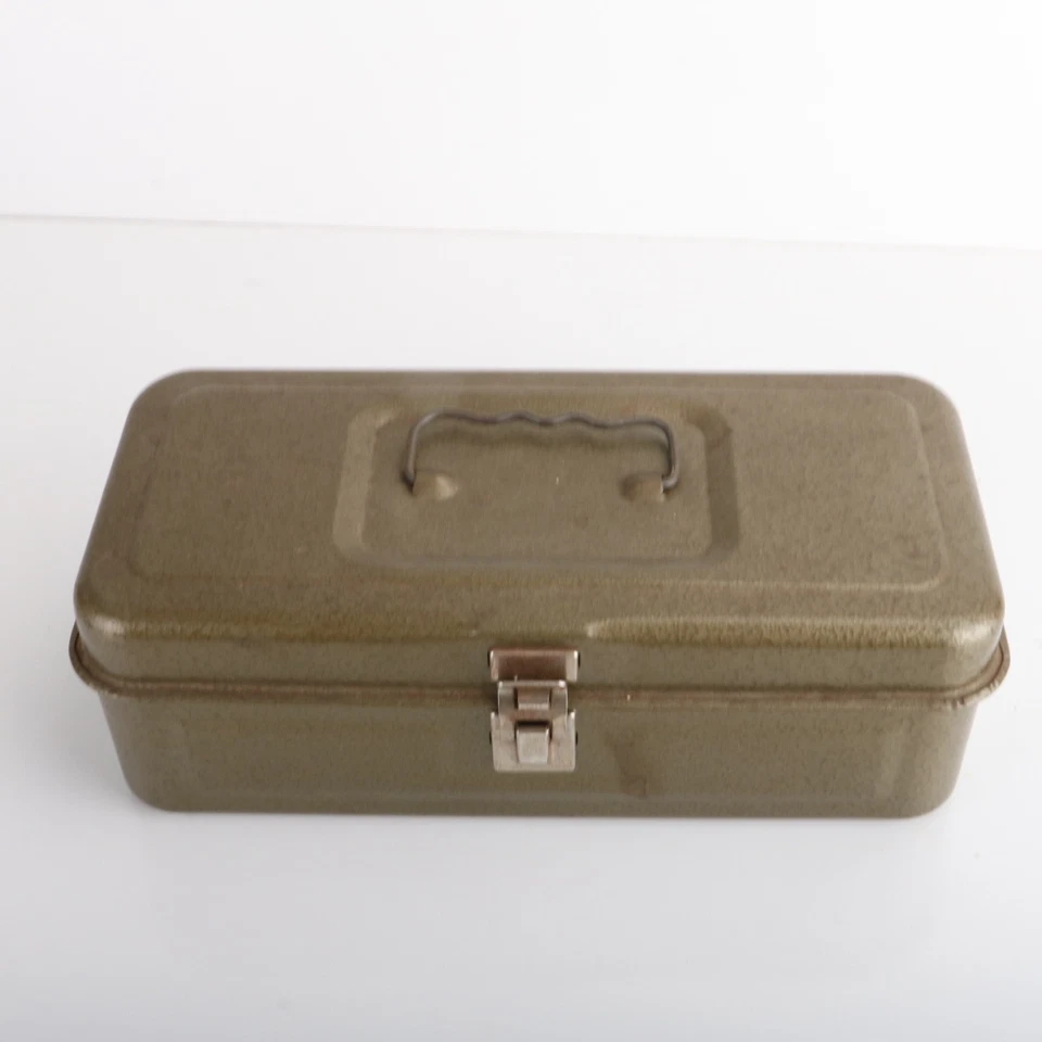 Caja de herramientas vintage de aparejos de metal verde 11 1/4" 5 3/4" x 4" Foto 2 de 4