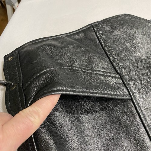 Gilet da motociclista classico in pelle USA - Foto 6 di 8