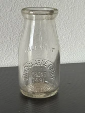 Hawaii Milk Bottle - Half Pint Larger Letter Hind-Clarke Dairy Honolulu Ph 7491