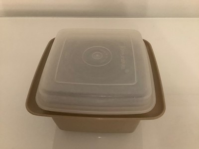 Vintage Tupperware quadratischer Kunststoff Vorratsbehälter 861-4 beige. Knabbereien etc sehr guter Zustand