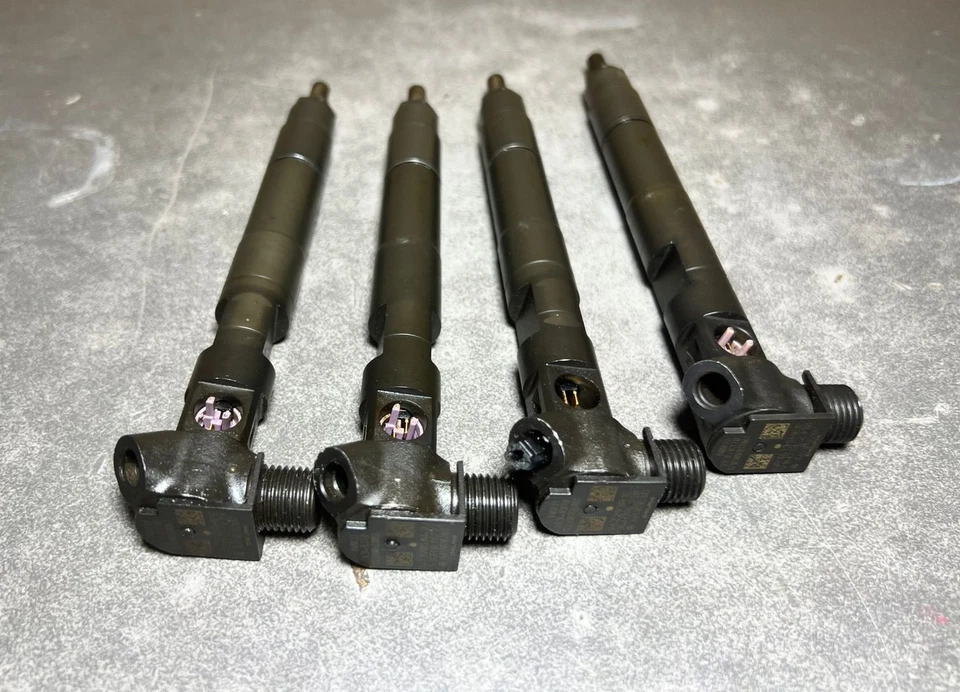 Genuine Mercedes W212 Fuel Injector Sprinter OM651 A651 0702887 Oem Diesel 4Pcs - Image 2 of 4