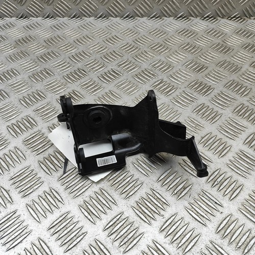 TESLA MODEL Y ABS-Pumpenhalter 1344741-00-B Elektrizität 378 kW 2025 33073106