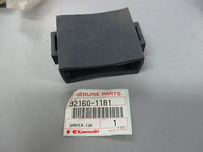 NOS Kawasaki Igniter Damper 1991-1992 ZX750 1988-2000 EX250