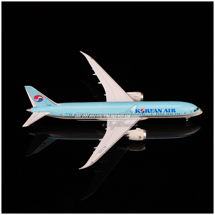 1:400 JC Wings KOREAN AIR BOEING 787-9 Passenger Airplane