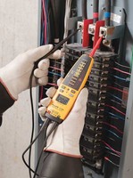 Fluke Fluke-t+pro Voltage Tester, 600vac, 600vdc on sale Fluke Fluke-t+pro Voltage Tester, 600vac, 600vdc on sale