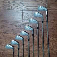 Srixon ZX7 Forged Iron Set RH 3-PW Kbs Tour 120 Stiff Shaft. New Sealed & Uncut