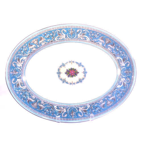 WEDGWOOD FLORENTINE OVAL TURQ GRIFFINS PLATTER 15" TURQ BONE CHINA ENGLAND XLNT - Picture 12 of 12