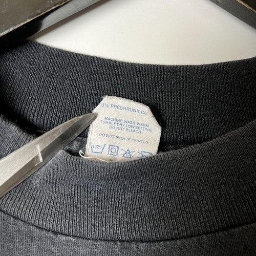 Vintage 90s Halston T Shirt Adult Gray Large L USA Graphic Tee 100% Cotton - Picture 15 of 15