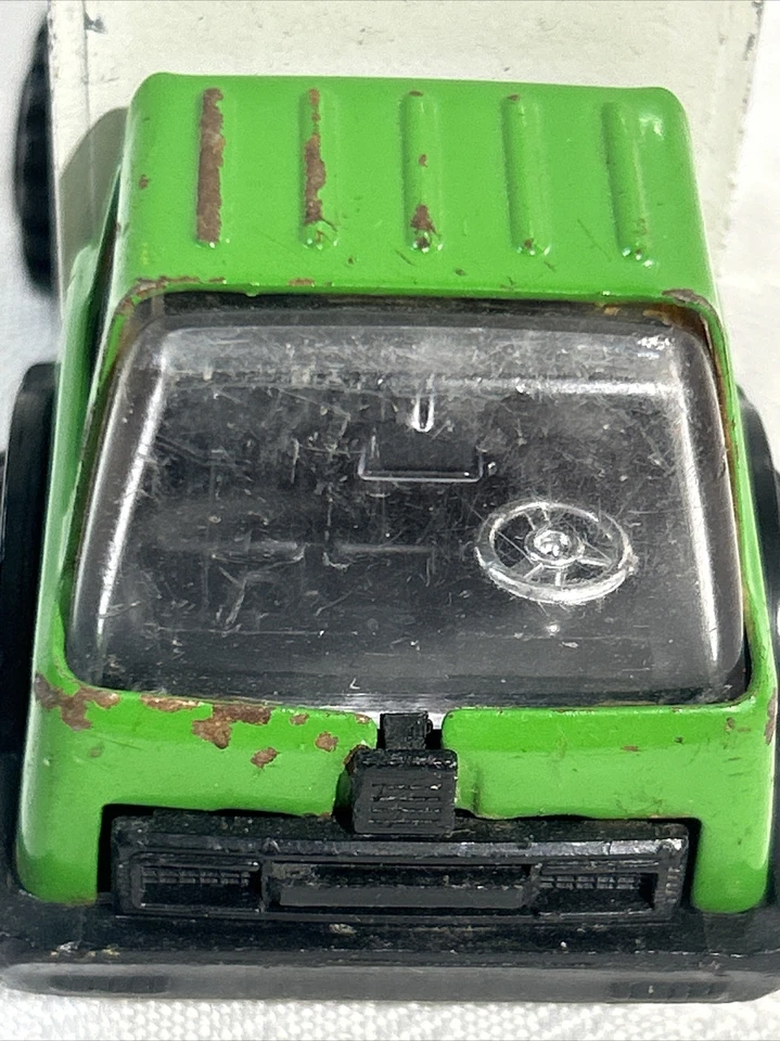 Vintage Tonka Garbage Truck / Metal Green / White / 3.5" long / 1980's - Image 3 of 4