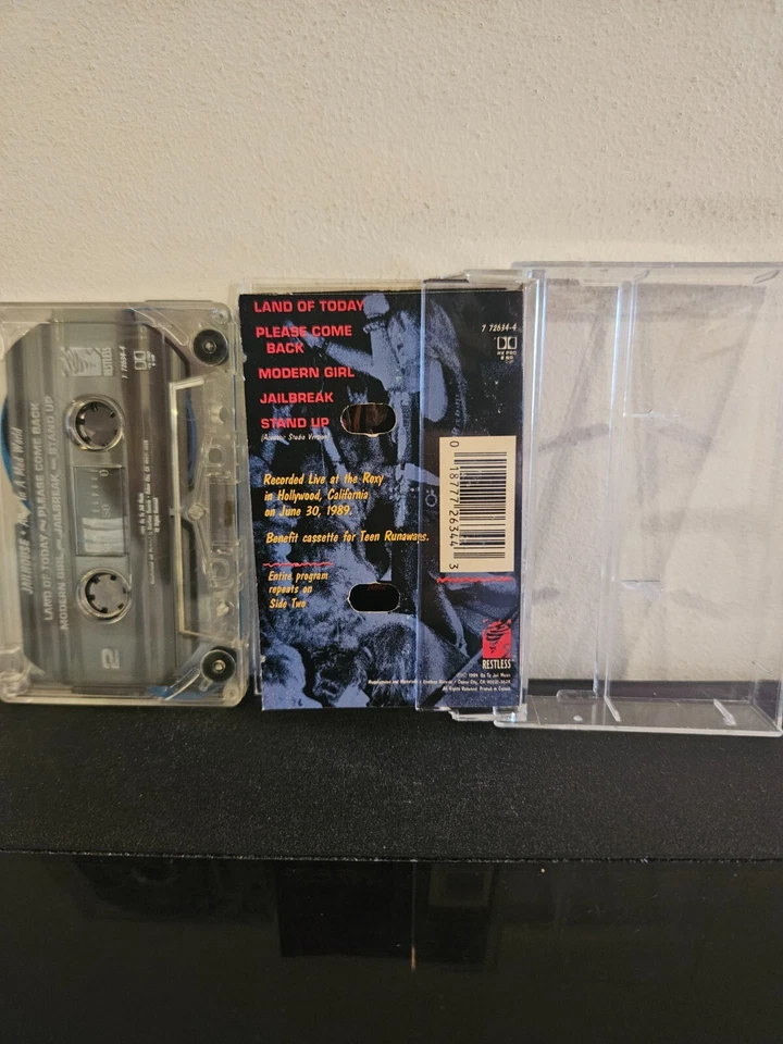 JAILHOUSE Alive In A Mad World 1989 CASSETTE TAPE EP GLAM/HAIR METAL HARD ROCK - Image 3 of 4