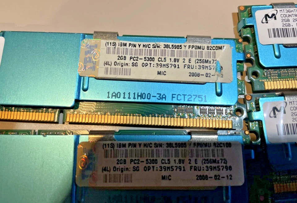 IBM 2GB PC3-5300 CLS5 1.8V OPT:39M5791 FRU:39M5790 Country of Origin Singapore - Image 4 of 4