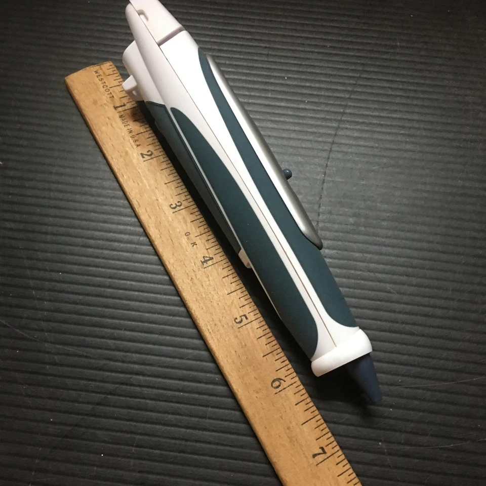 LEAPFROG FLY FUSION PENTOP LEARNING SYSTEM DIGITAL PEN With Case No Charger 7"L - Image 4 of 4