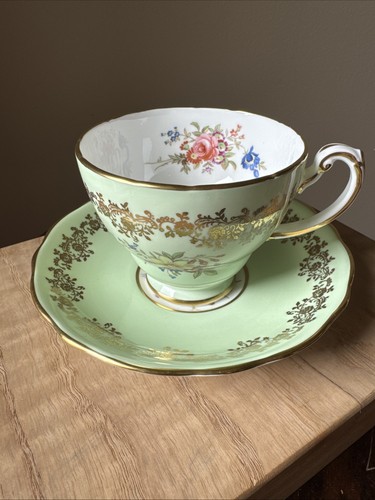 Vintage Tea Cup Saucer Set Hammersley Bone China Green Floral England Gold S461 - Picture 8 of 8