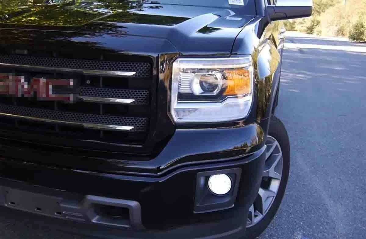 GMC Fog Light