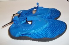 kids water shoes Small US size 5-6 blue netted cool NEW