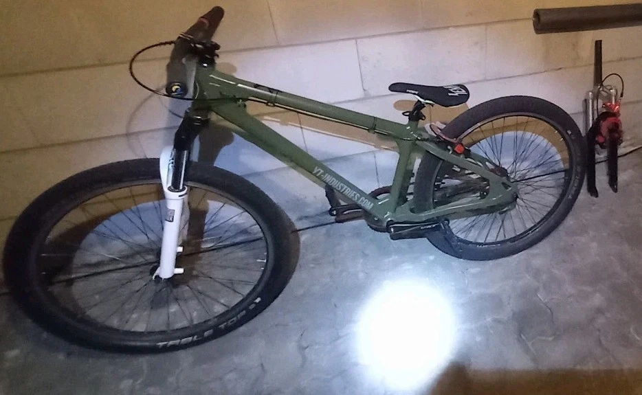 Dirtjump Bike fun works frame 26"  - Bild 3 von 4