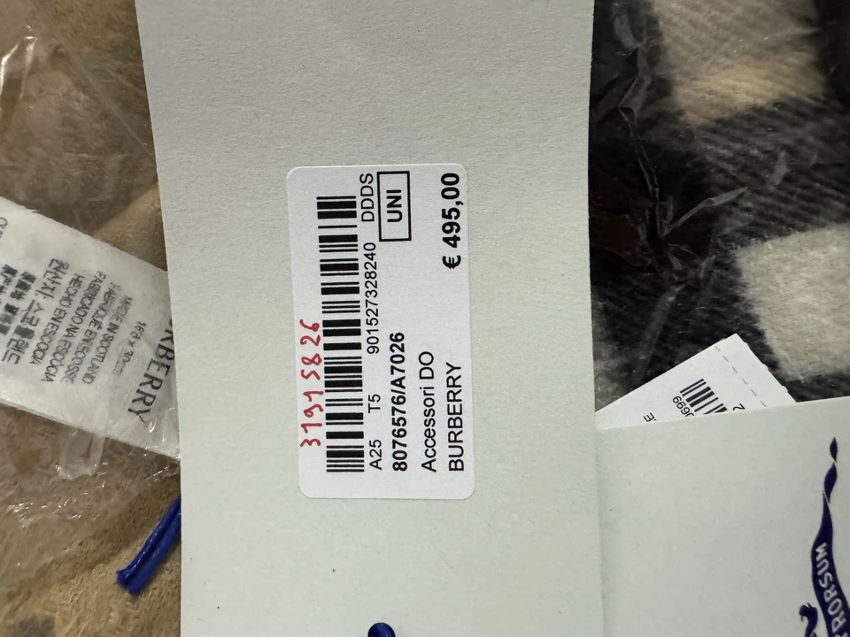 Brand New Burberry Checked Fringed-Edge Scarf - Image 2 of 4