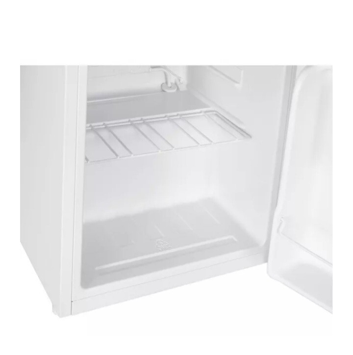 LOGIK LTT40W23 Mini Fridge White RRP £109!!! eBay