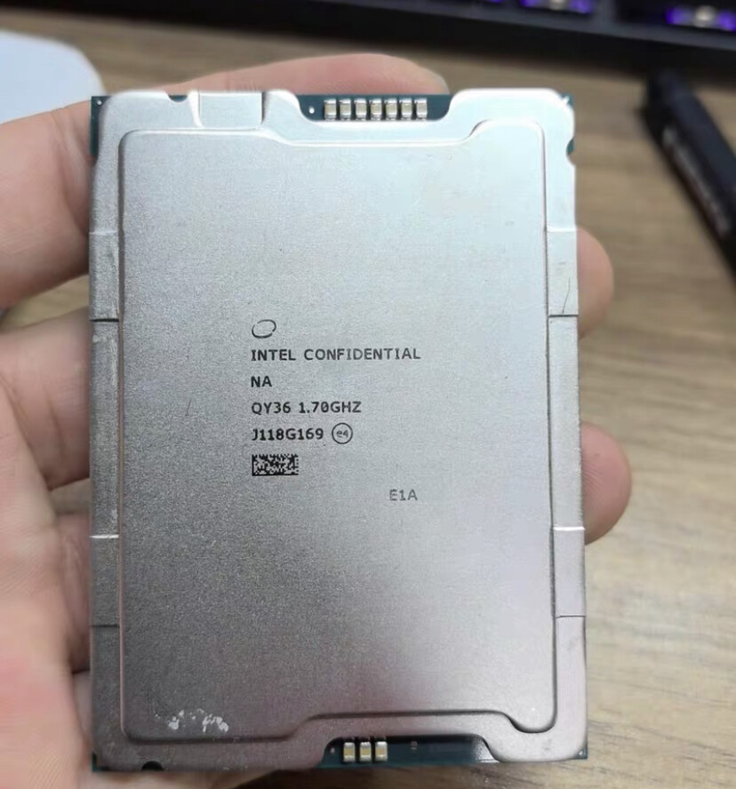 Intel Xeon Platinum 8460H (ES) QY36 1.7GHZ 56 core LGA4677 CPU