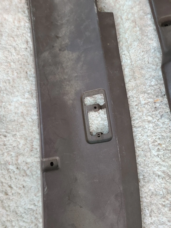 Toyota Celica GT GTS 1985 maletero panel interior Supra 64781-14030 Foto 3 de 4