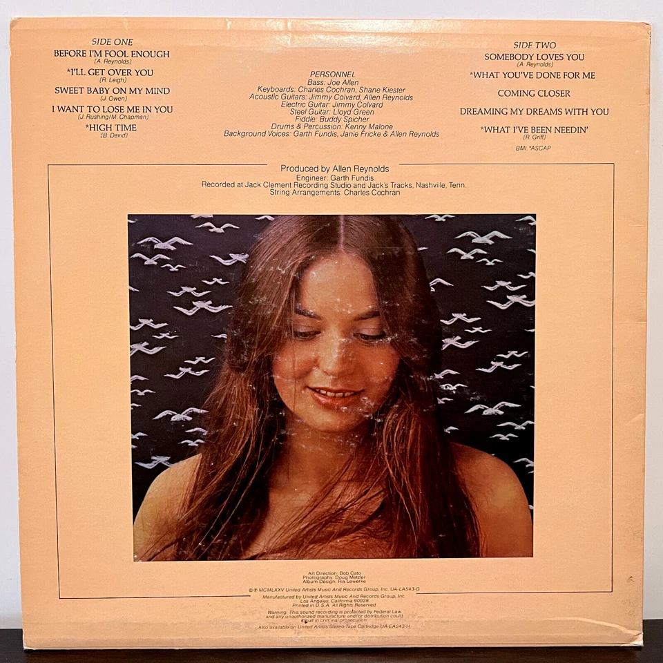 CRYSTAL GAYLE - Somebody Loves You (1975) - 12" Vinyl Record LP - EX Foto 2 de 3