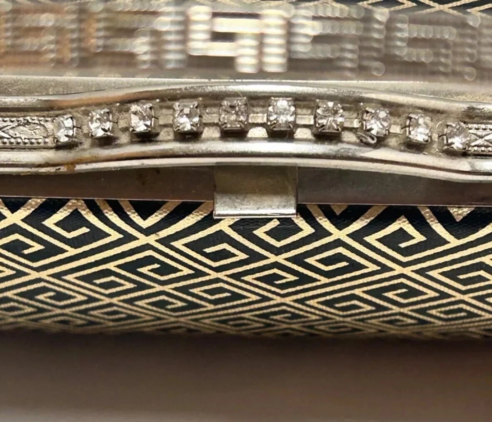 RARO DE COLECCIÓN Bolso sin asas formal de noche dorado griego con llave negro plata resistente con bisagras 8” Foto 3 de 4