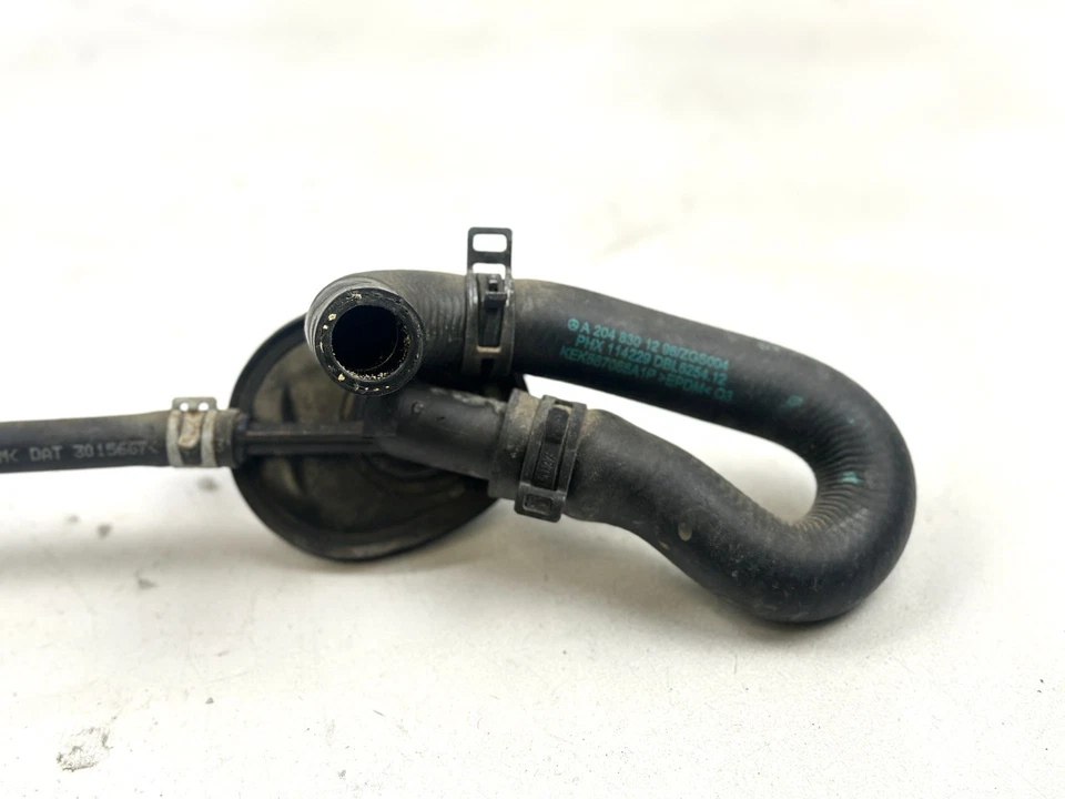 Mercedes-Benz W204 C300 2008-2014 Radiator Hose (Water Hose) A2048301296 - Image 3 of 4