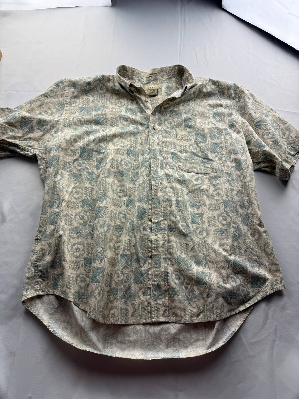 Natural Issue Mens Long Sleeve Button Down Floral Shirt XL Gray Wrinkle Free